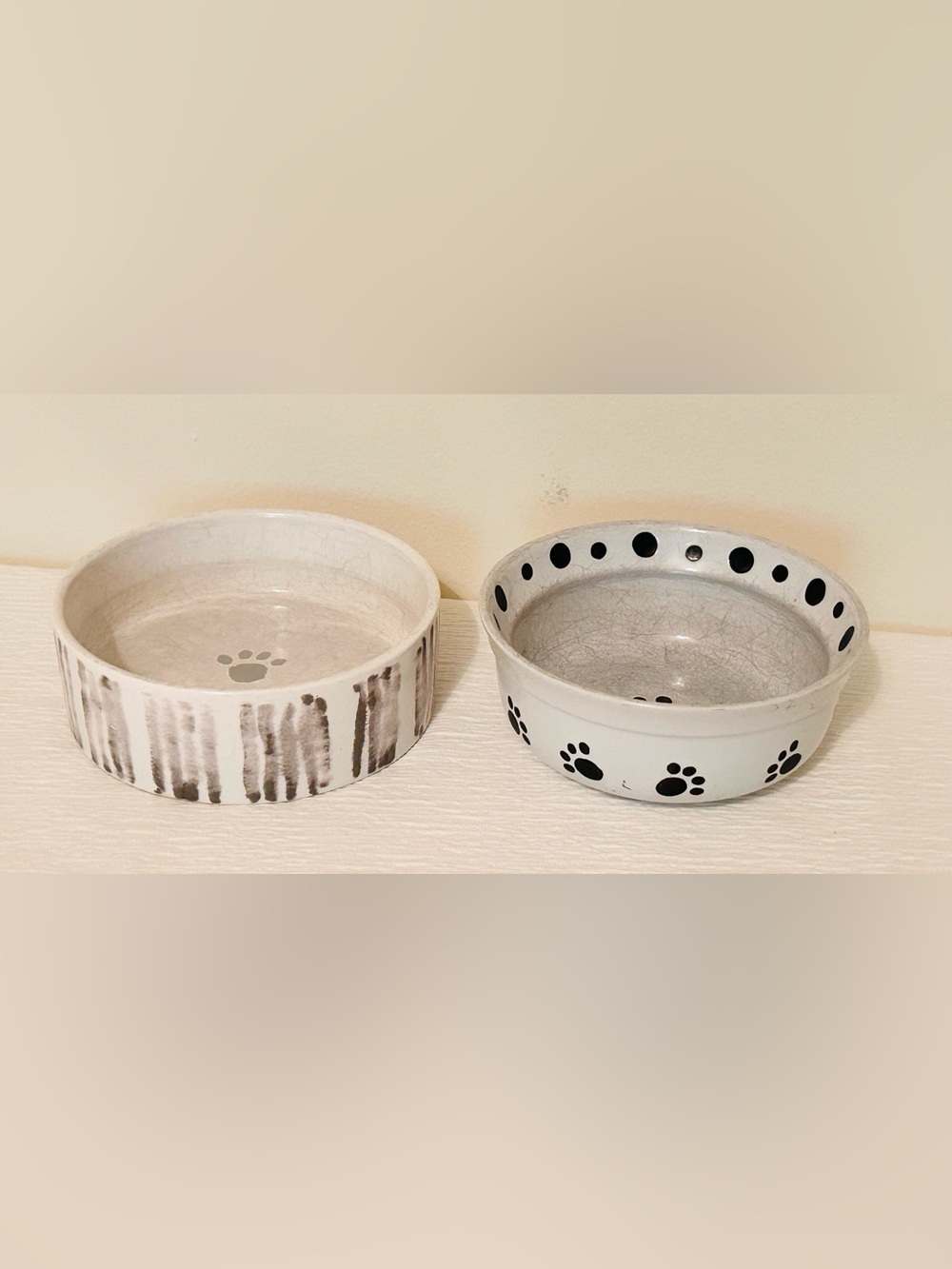 Fringe Dog Bowl Stripes & Signature Dog Bowl Spots & Paws - Unmatched Set of 2